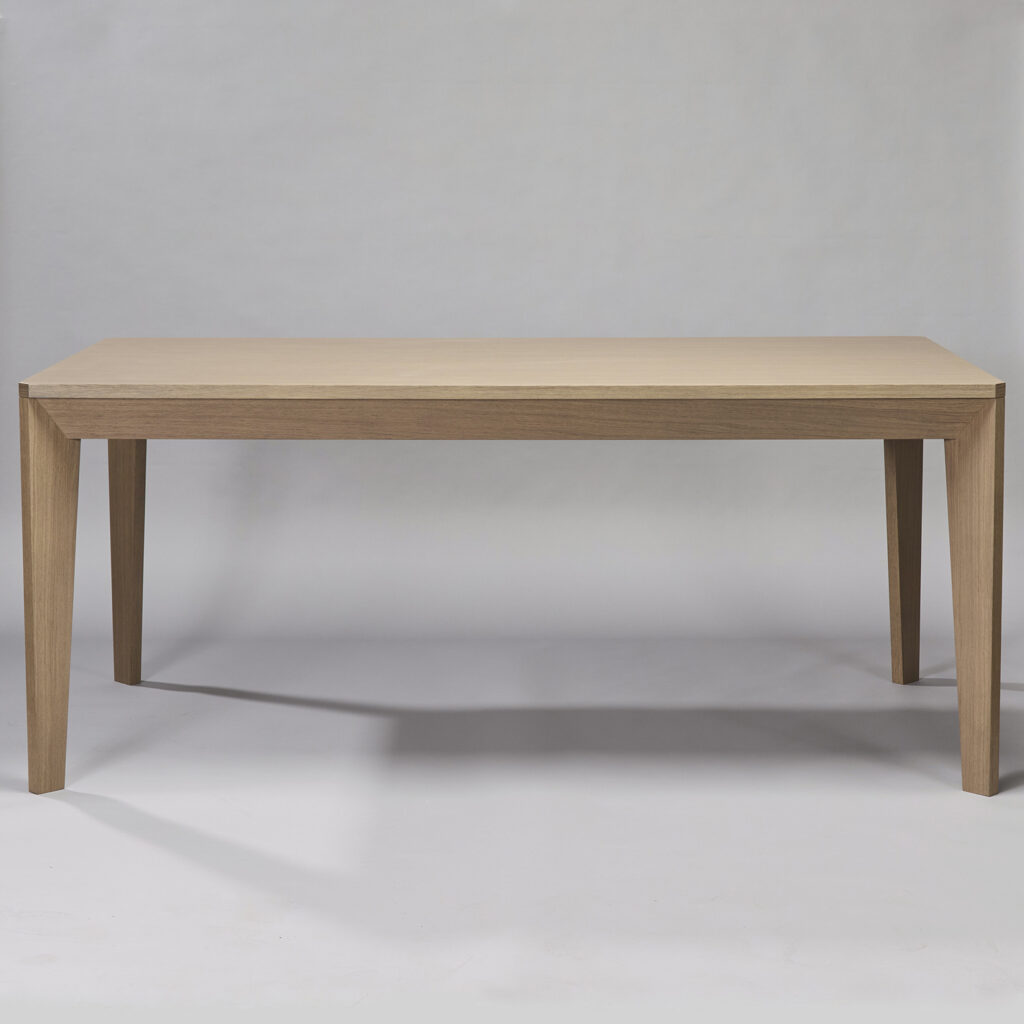 Chicago Dining Table | Prototype