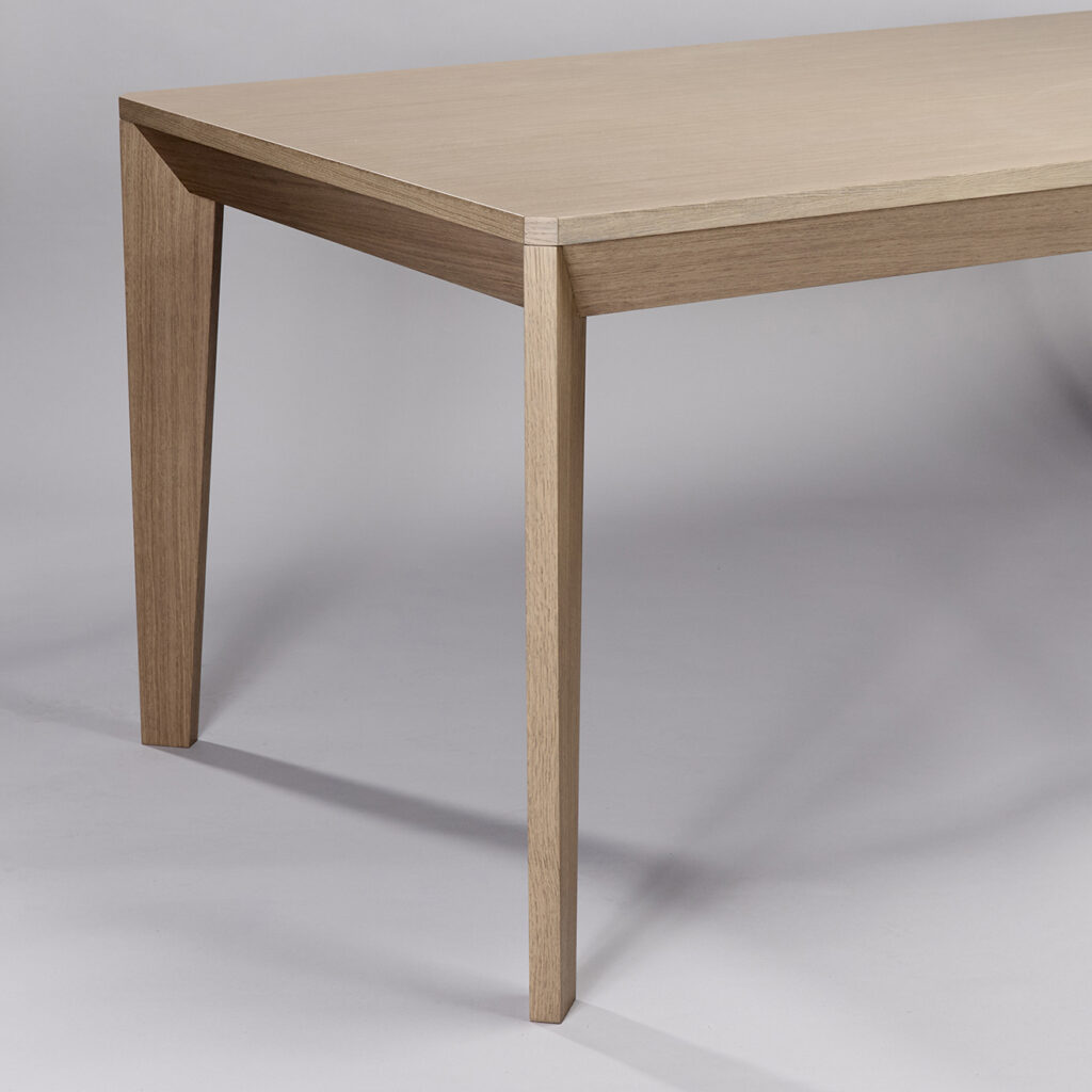 Chicago Dining Table | Prototype