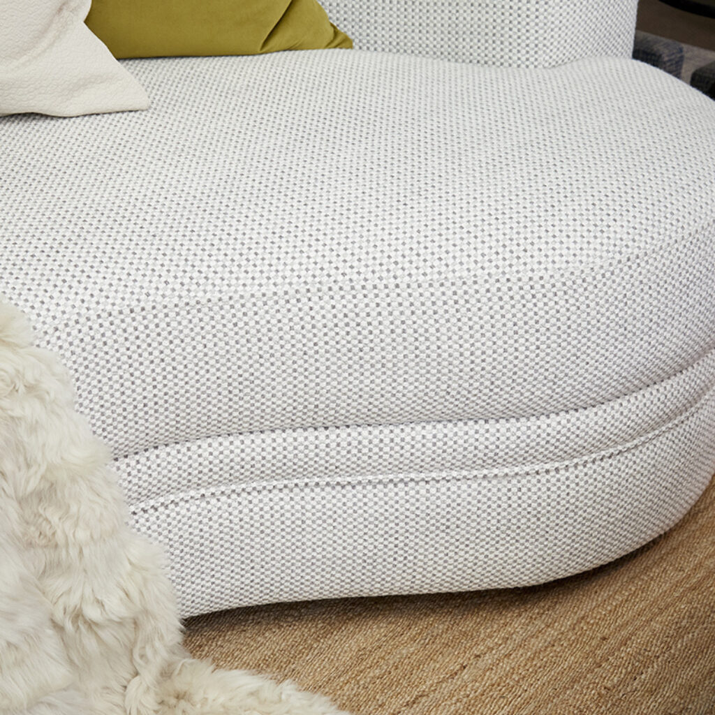 PROTOTYPE HURLEY SECTIONAL SOFA | FLORENCE 04