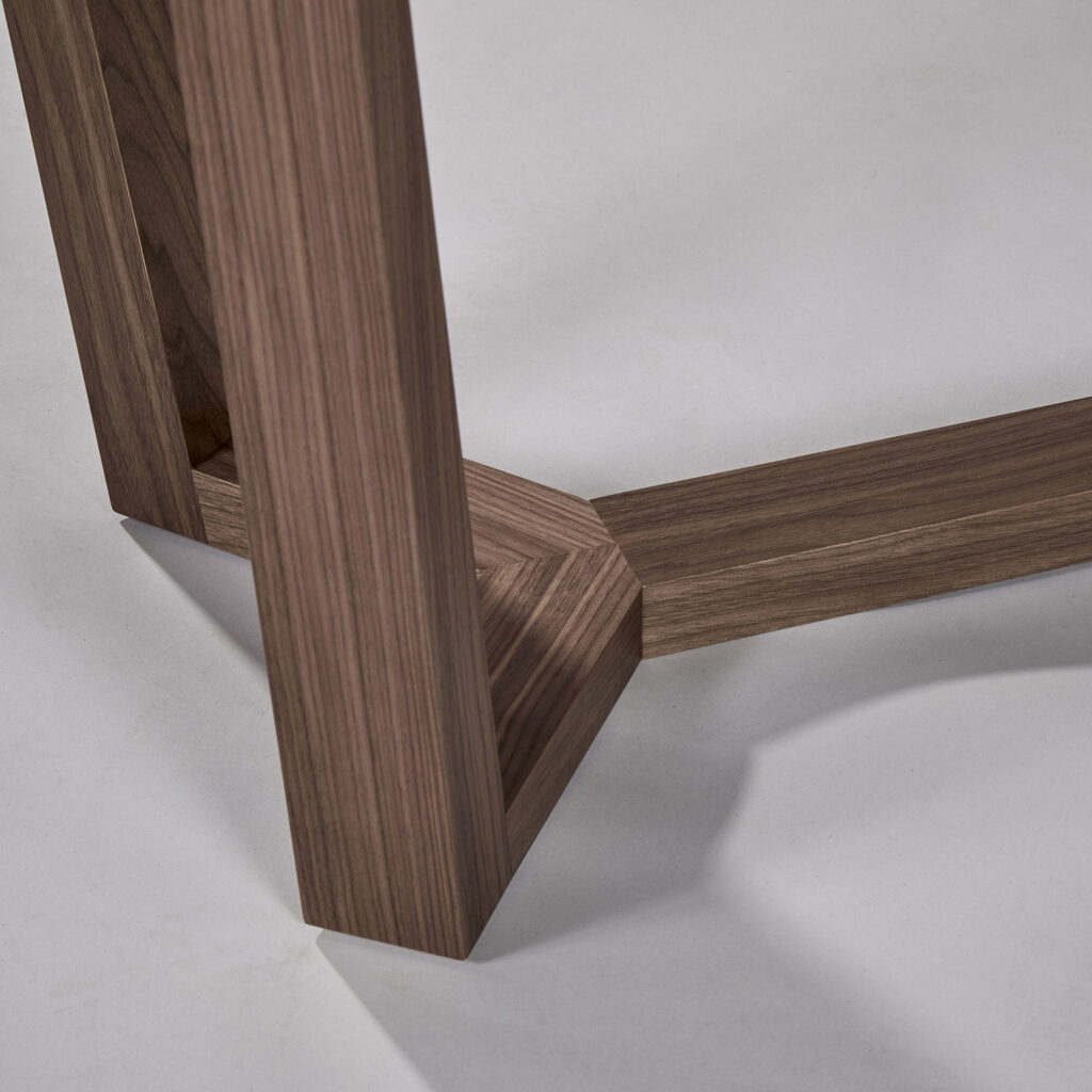 DOUBLE Y DINING TABLE | WALNUT