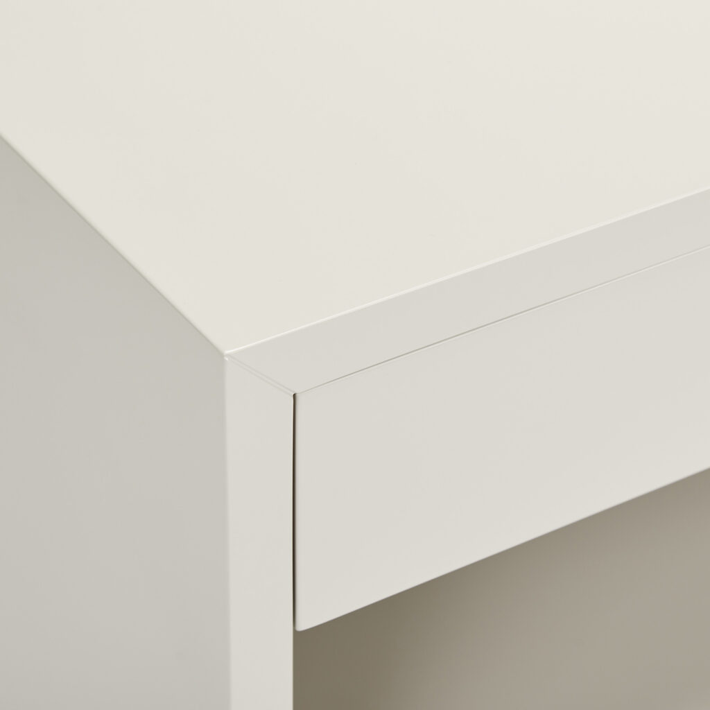 Winyard Bedside | 800mm