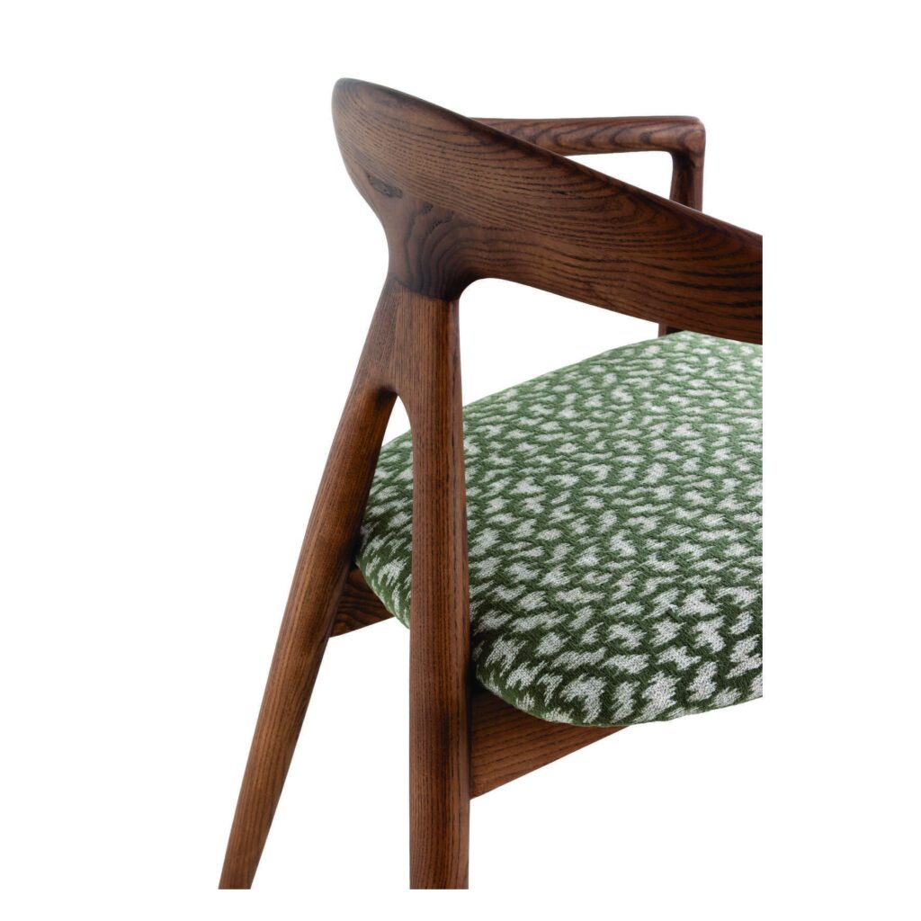 Ripley Carver Chair