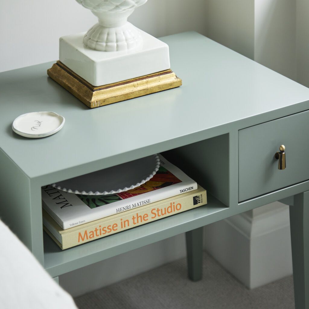 color collection one drawer bedside