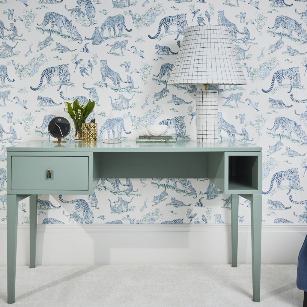 color collection dressing table