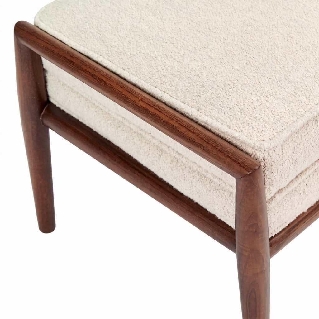 Mark Bench 1200mm | Lima 04