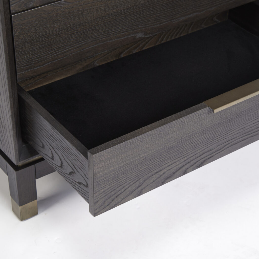 Baxter Chest | Mocha