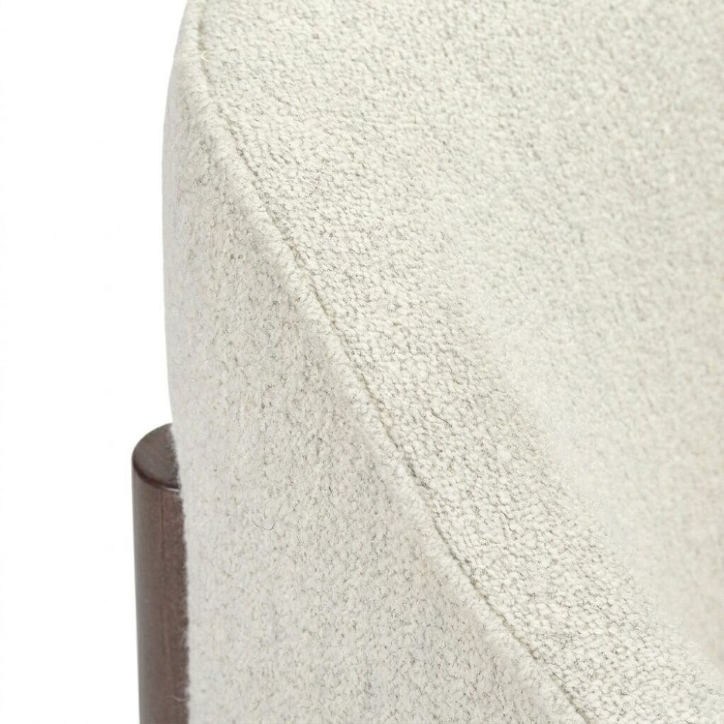 Prototype Occasional Chair | Lima 04