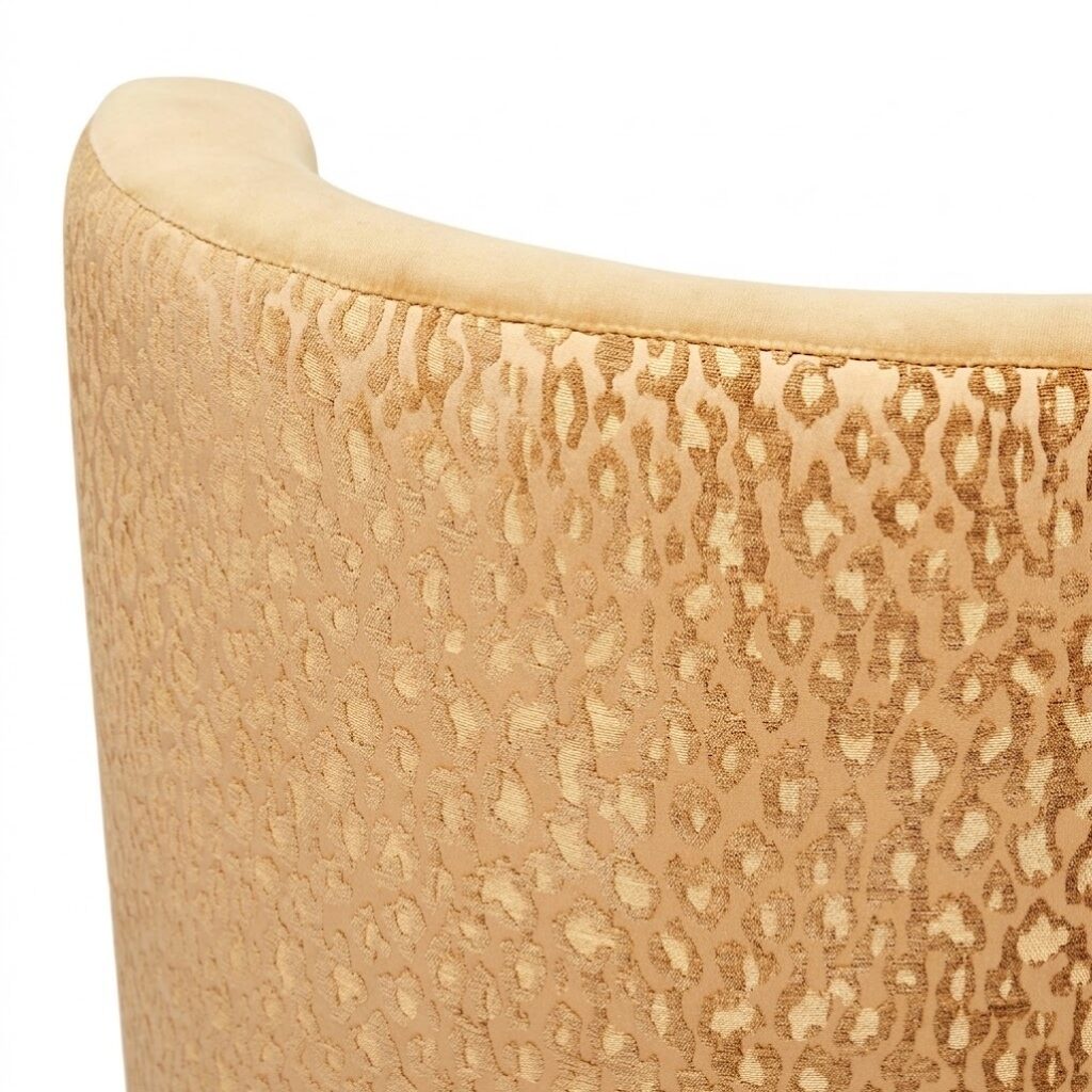 Shoreditch Shaped Chair | Opera and Cesar