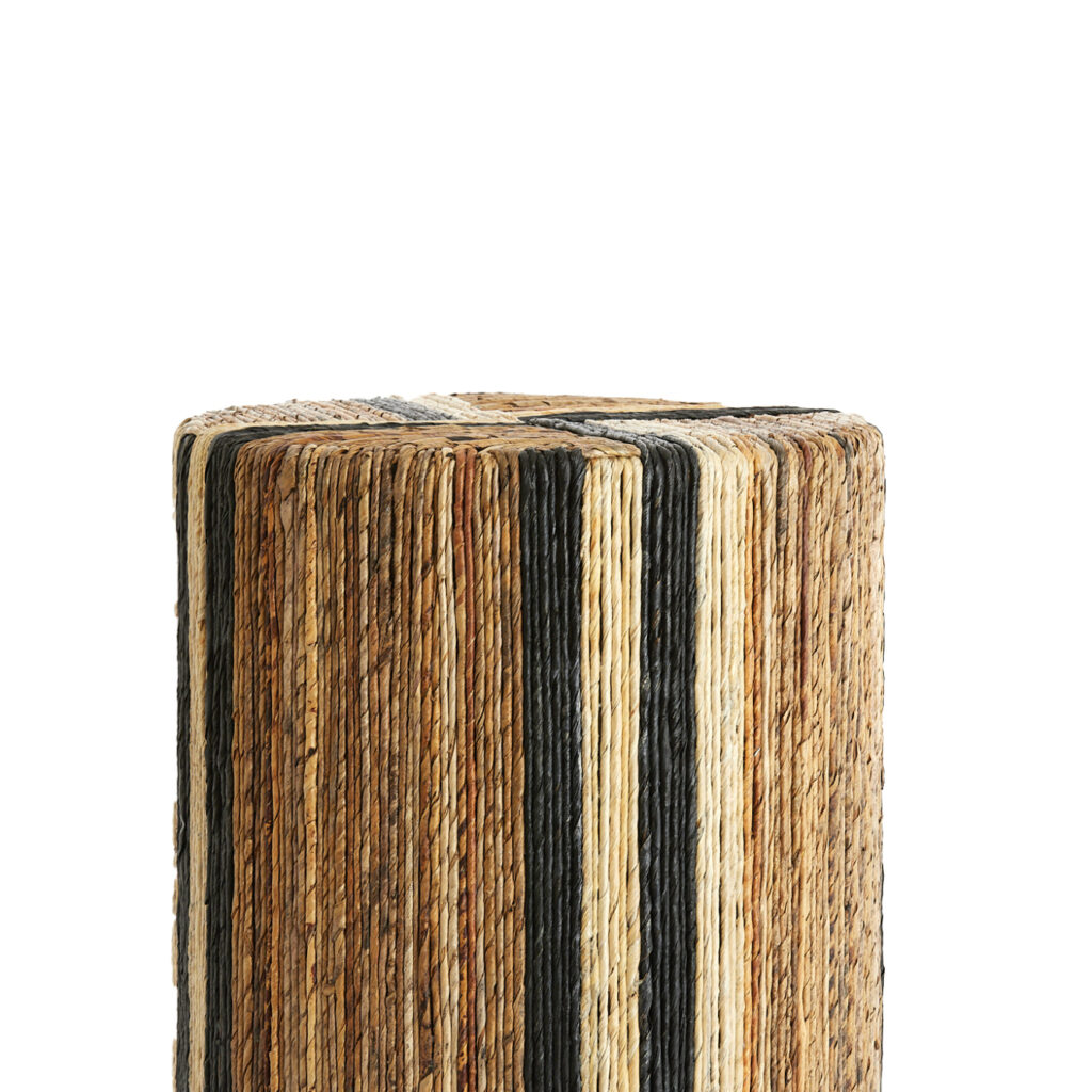 Yuturi Reed Ottoman