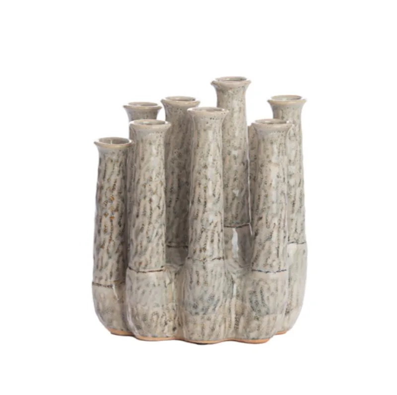 Leanja Vase