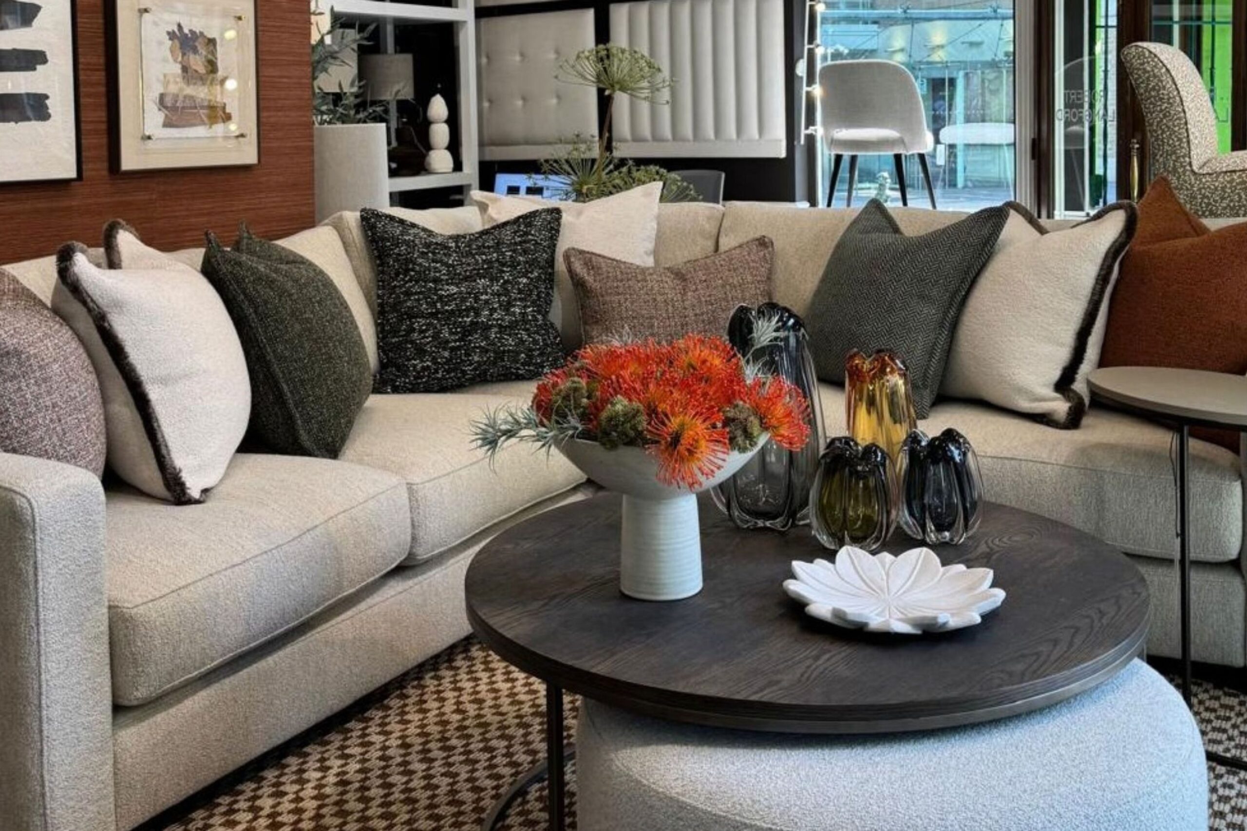 Luxury
Furniture